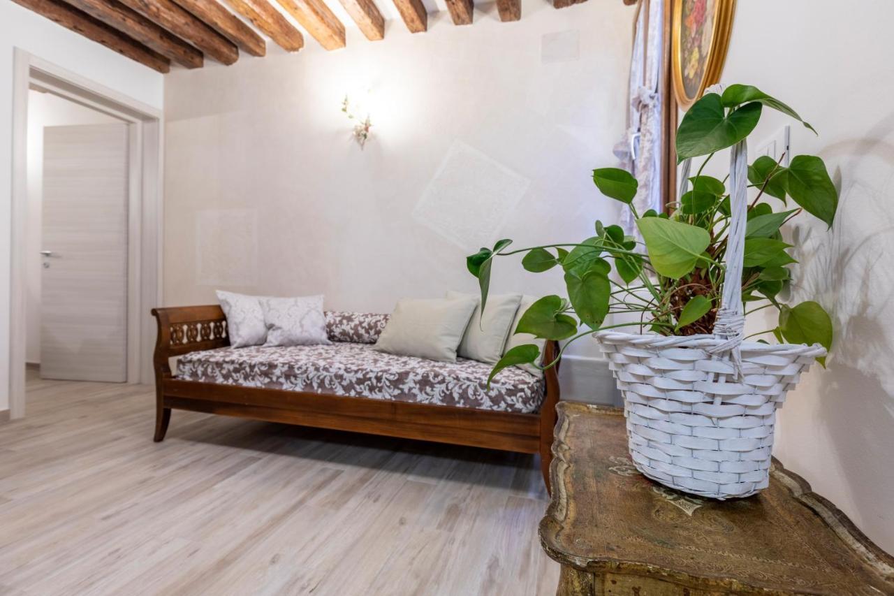 Apartmán Venice Downtown With Private Garden Exteriér fotografie