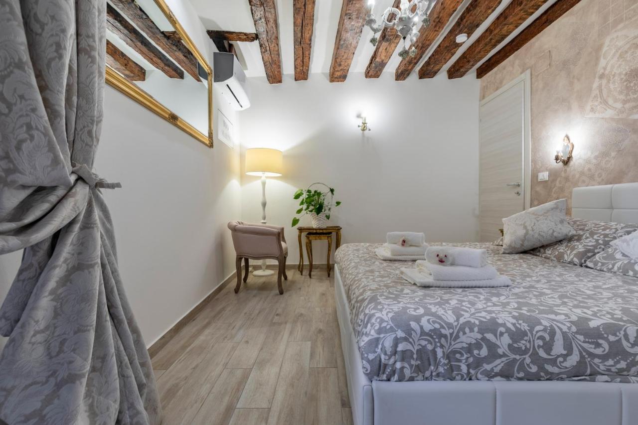 Apartmán Venice Downtown With Private Garden Exteriér fotografie